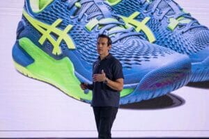 Gary Raucher presenta le Court FF3 e le GEL Resolution 9 di ASICS