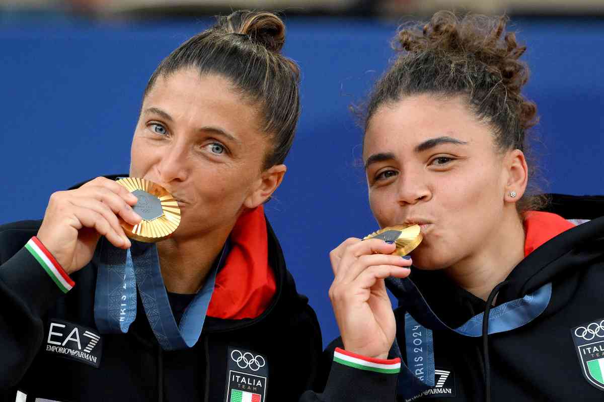 Sara Errani e Jasmine Paolini medaglia d'oro alle Olimpiadi