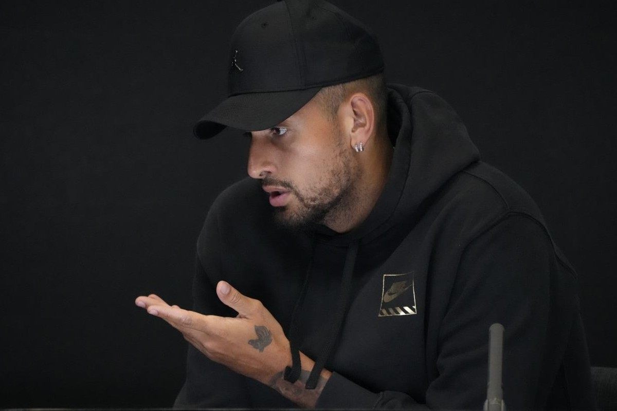 Nick Kyrgios parla alla stampa