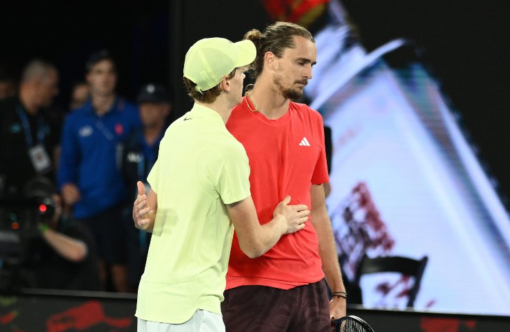 Zverev e Sinner si salutano dopo la finale